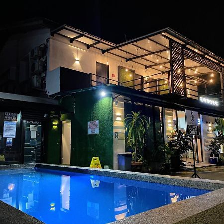 The Sky Inn Куантан Экстерьер фото